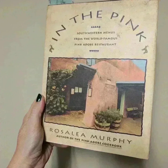 In the pink cookbook - Picture 2 of 6